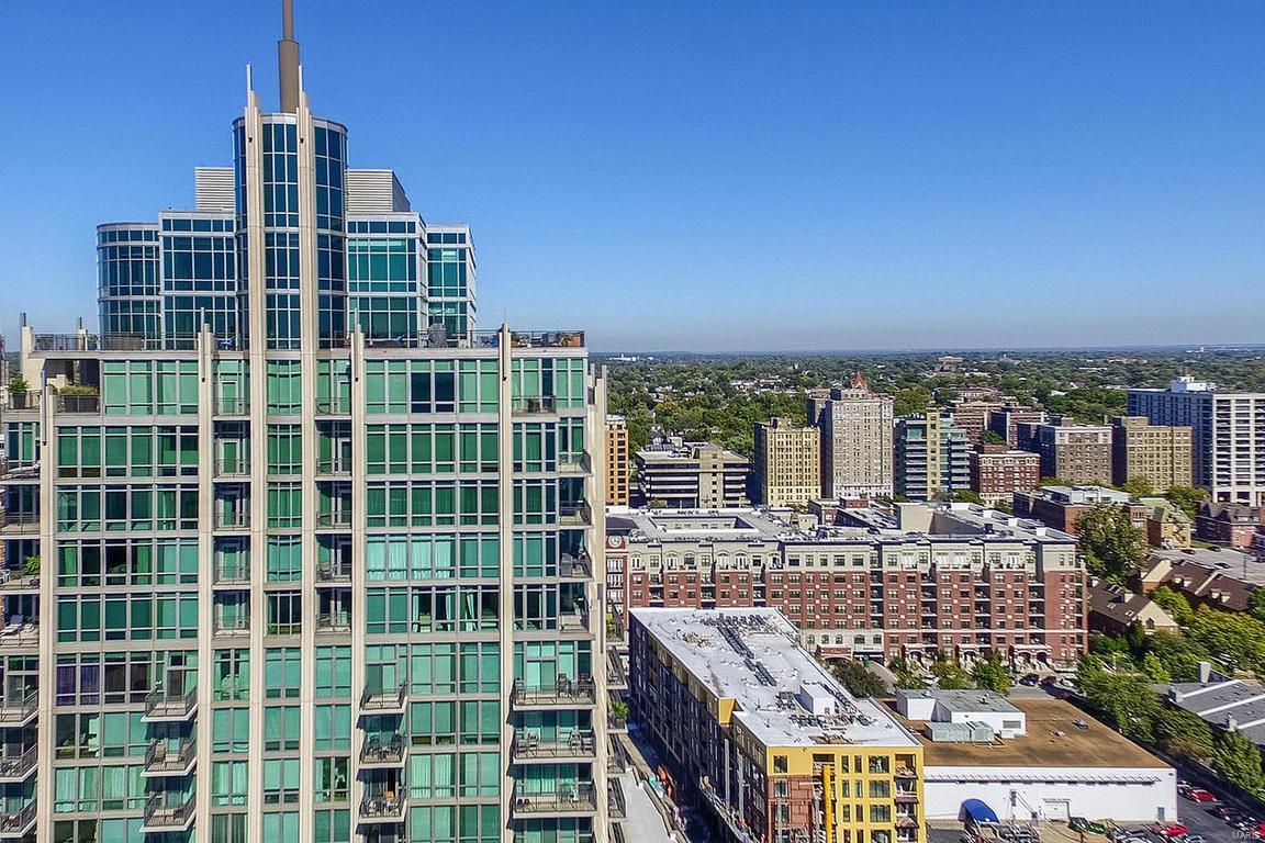 Park East Tower - Residential