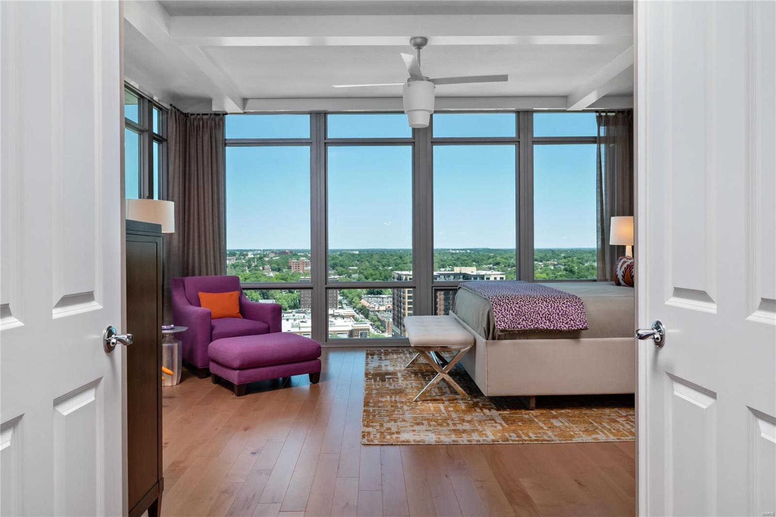 Park East Tower - Residential