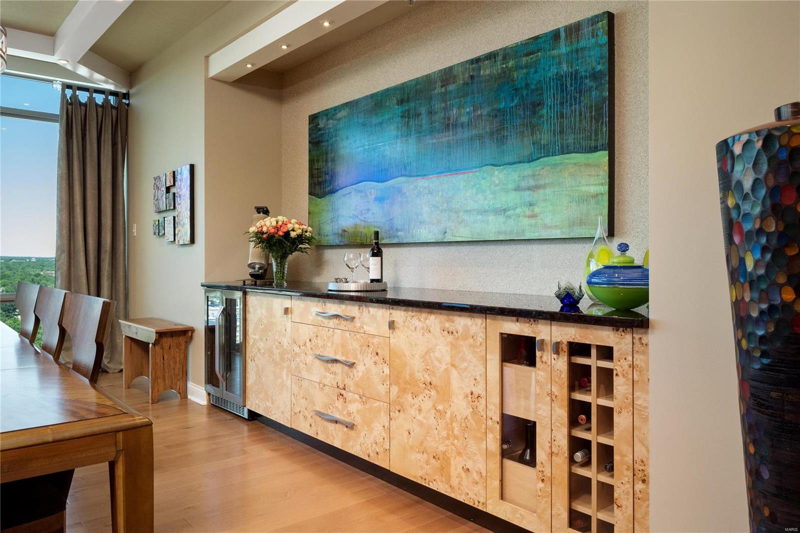 Park East Tower - Residential