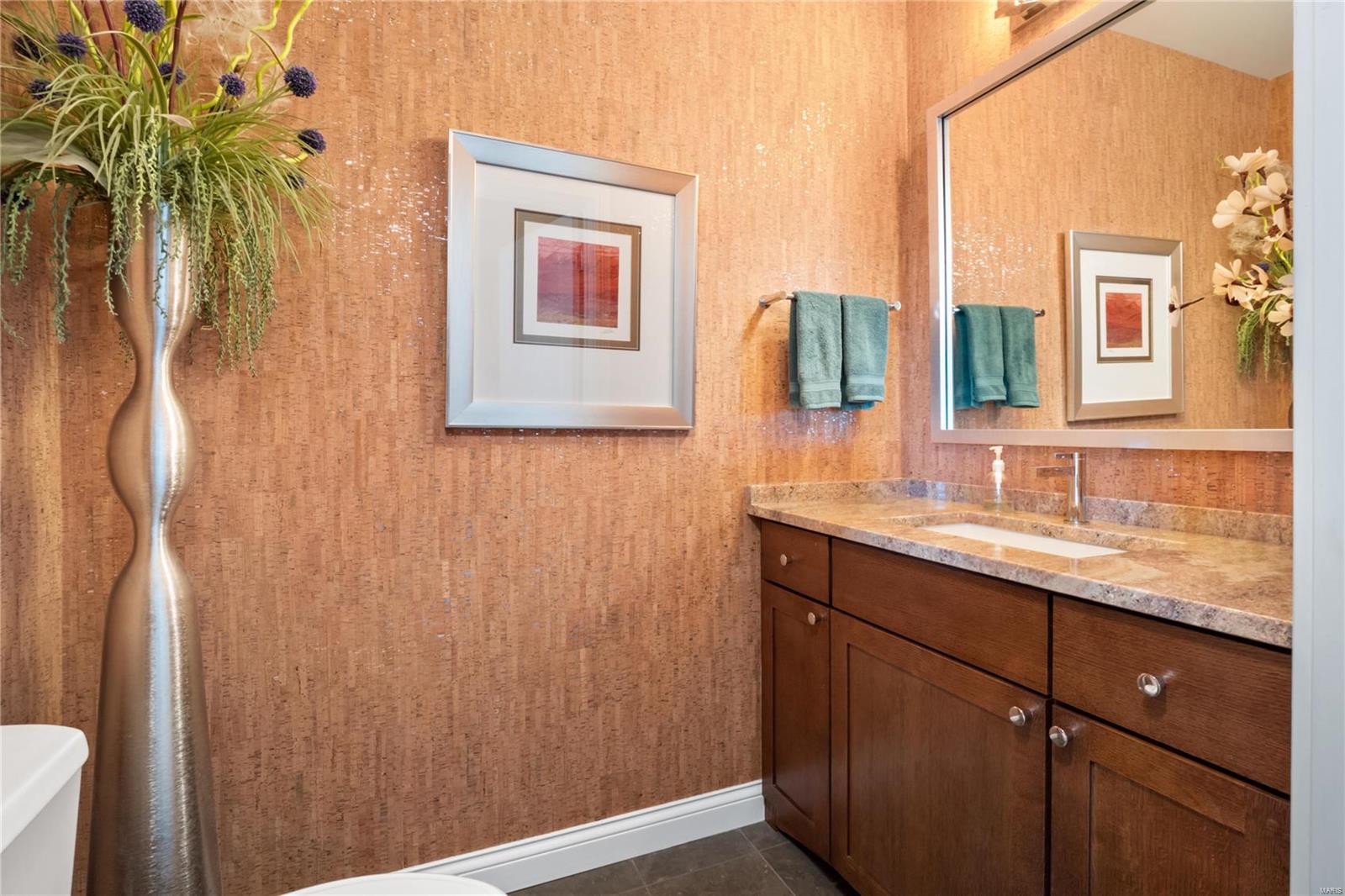 Park East Tower - Residential