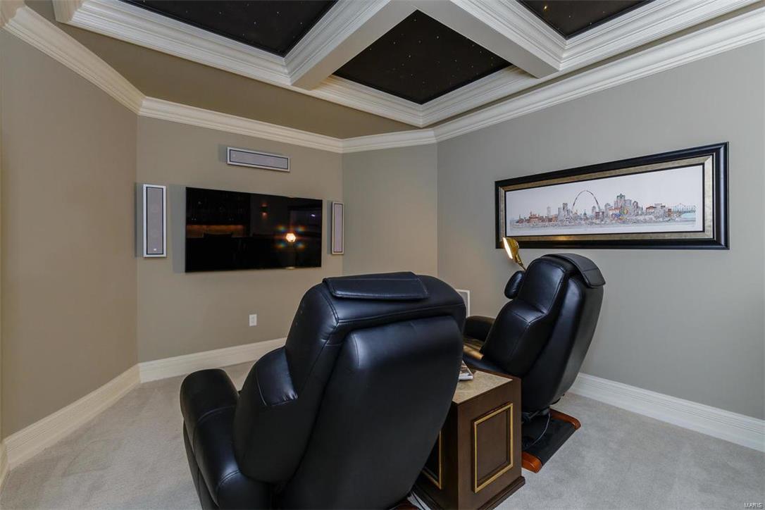 Park East Tower - Residential