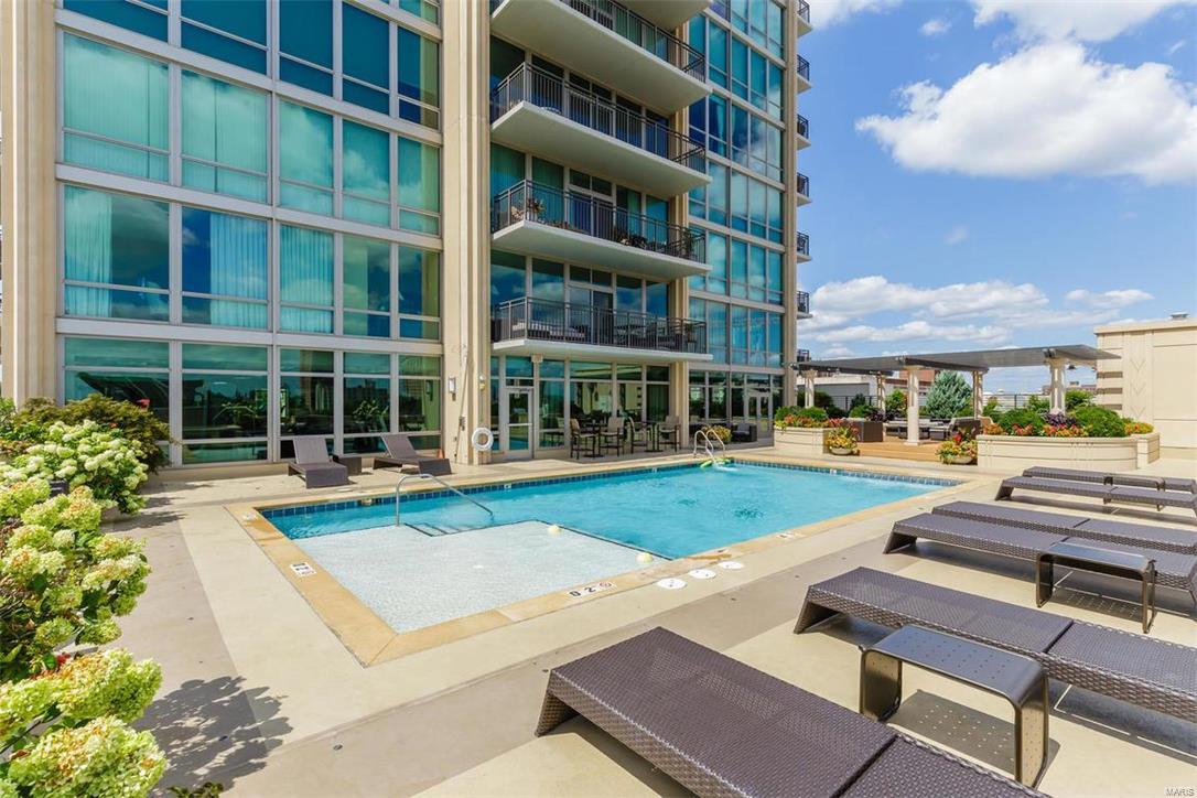 Park East Tower - Residential