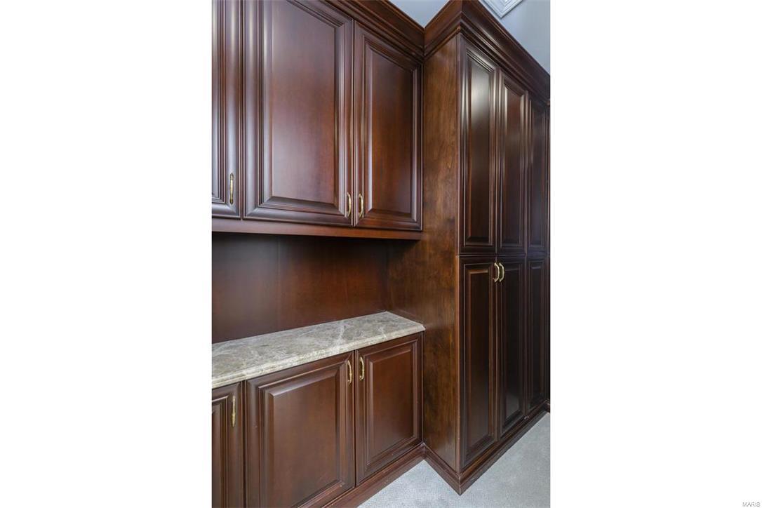 Park East Tower - Residential