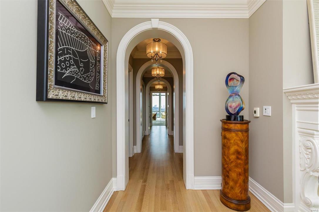 Park East Tower - Residential