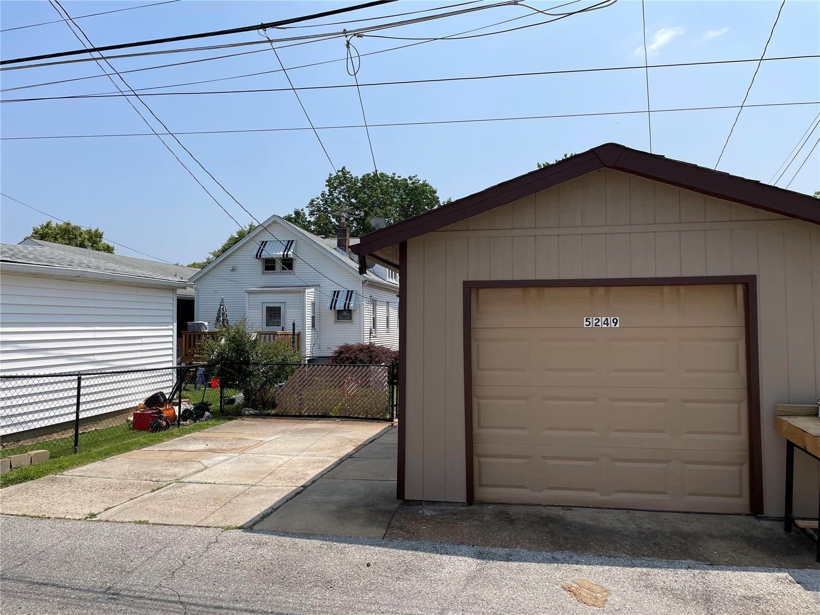 Lynn0s Add - Residential