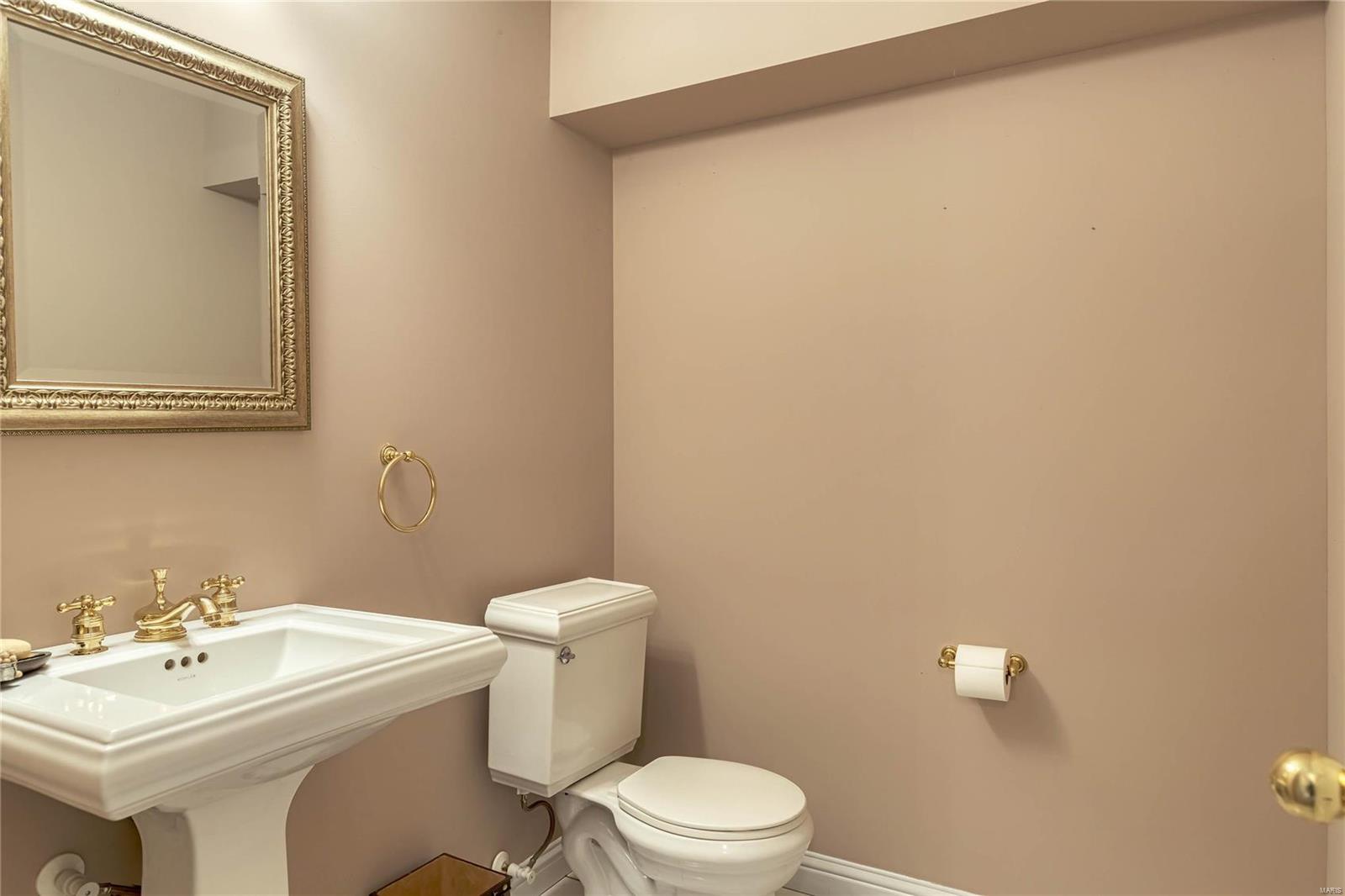 Camelot - Residential