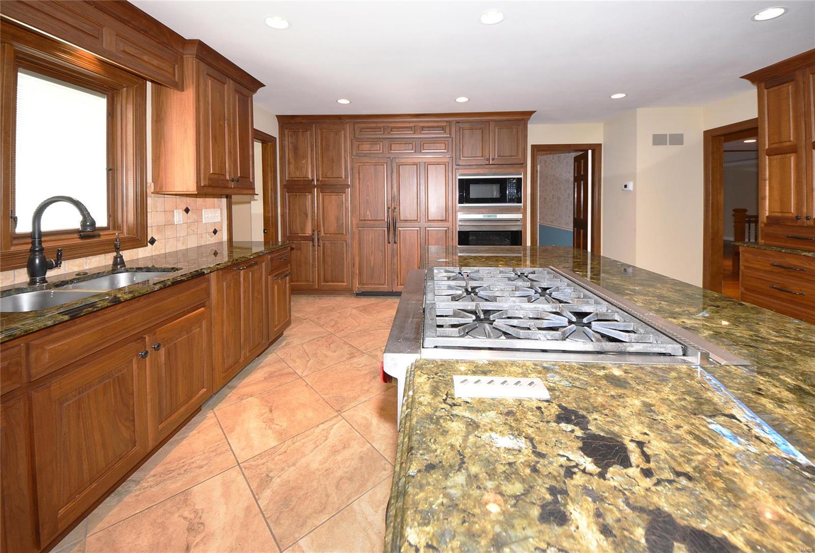 Barrington Place 2 - Residential