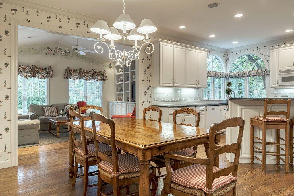 Town & Country Manor Add 1 - Residential