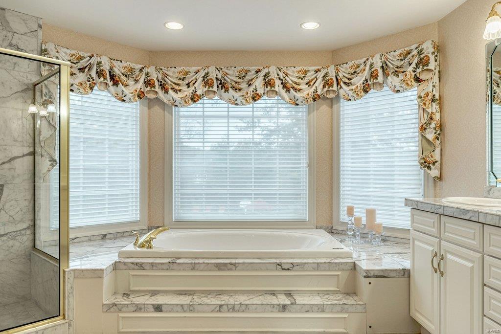 Town & Country Manor Add 1 - Residential