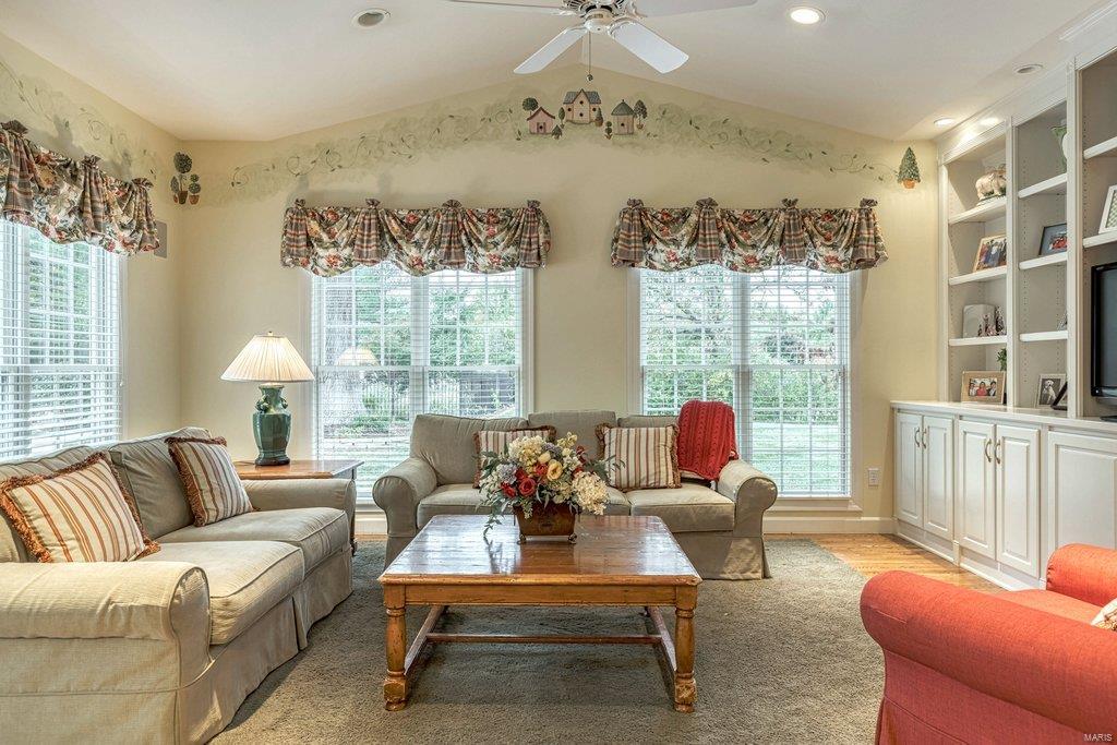 Town & Country Manor Add 1 - Residential