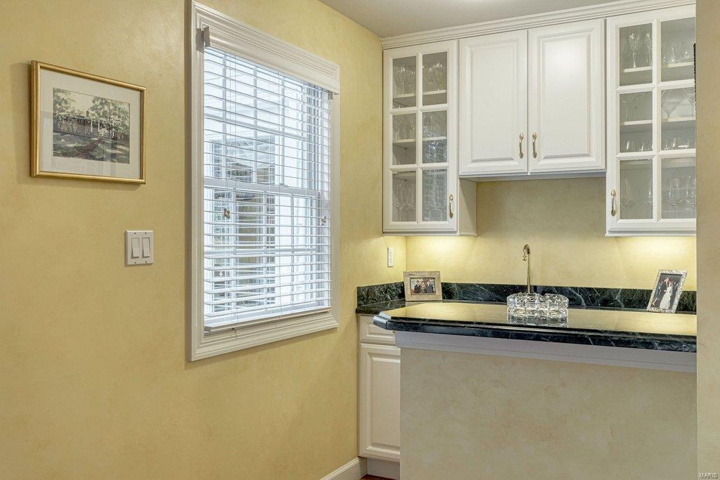 Town & Country Manor Add 1 - Residential