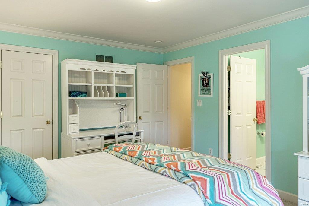 Town & Country Manor Add 1 - Residential