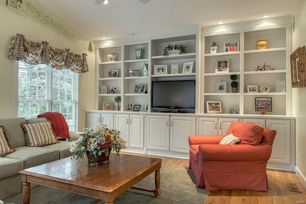 Town & Country Manor Add 1 - Residential