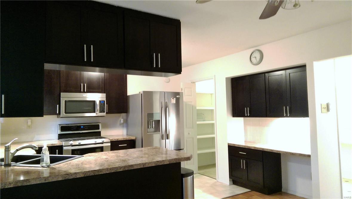 Granada Condo - Residential