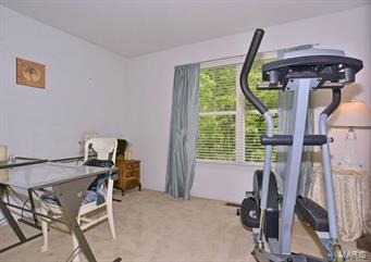 Oaks 01 - Residential