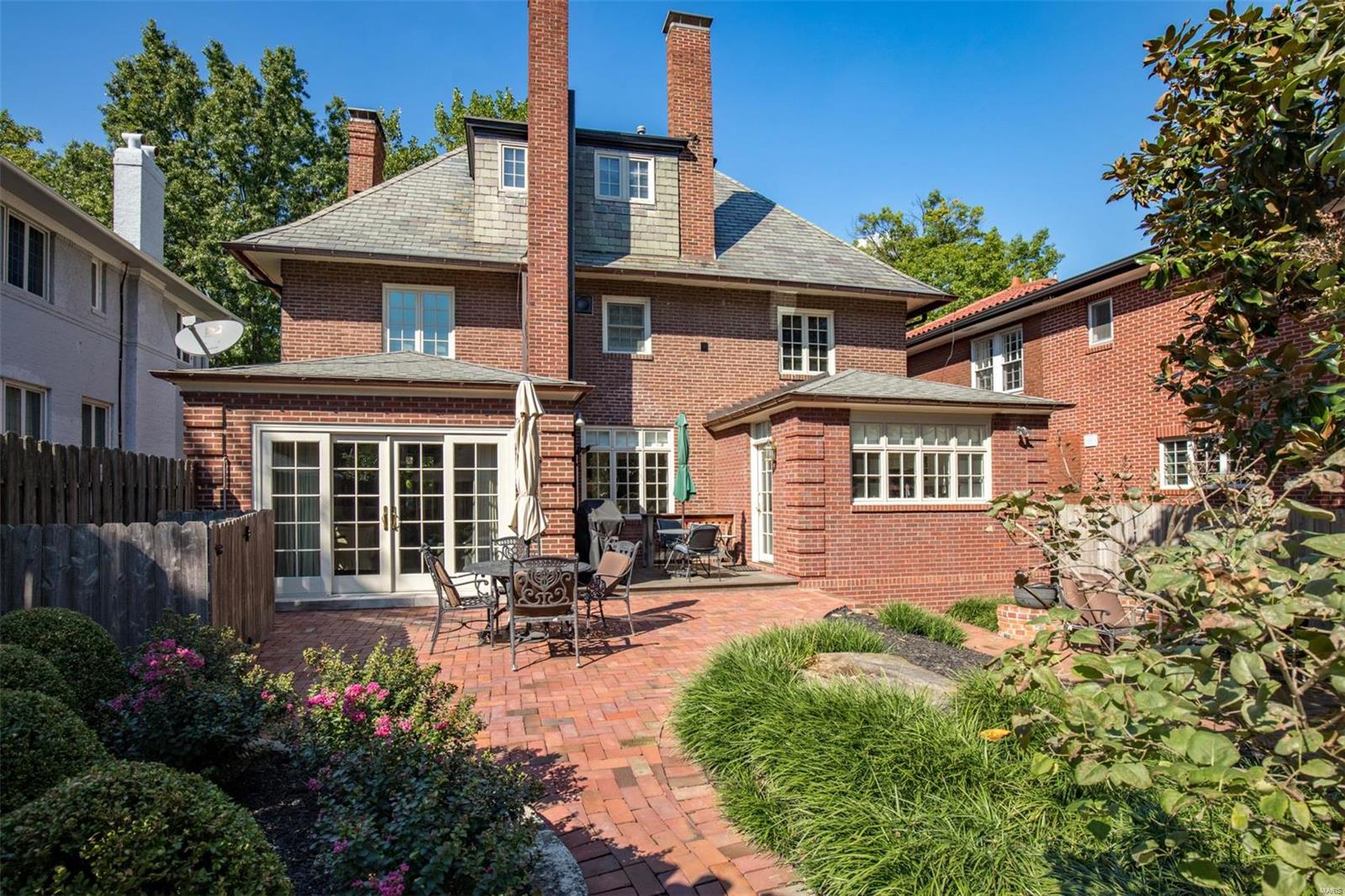 Hillcrest - Residential