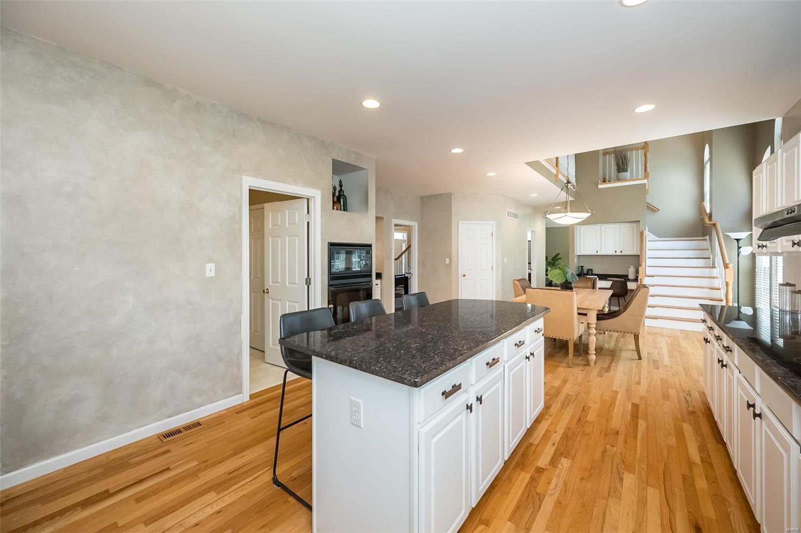 Twin Estates At Meadowbrook - Residential