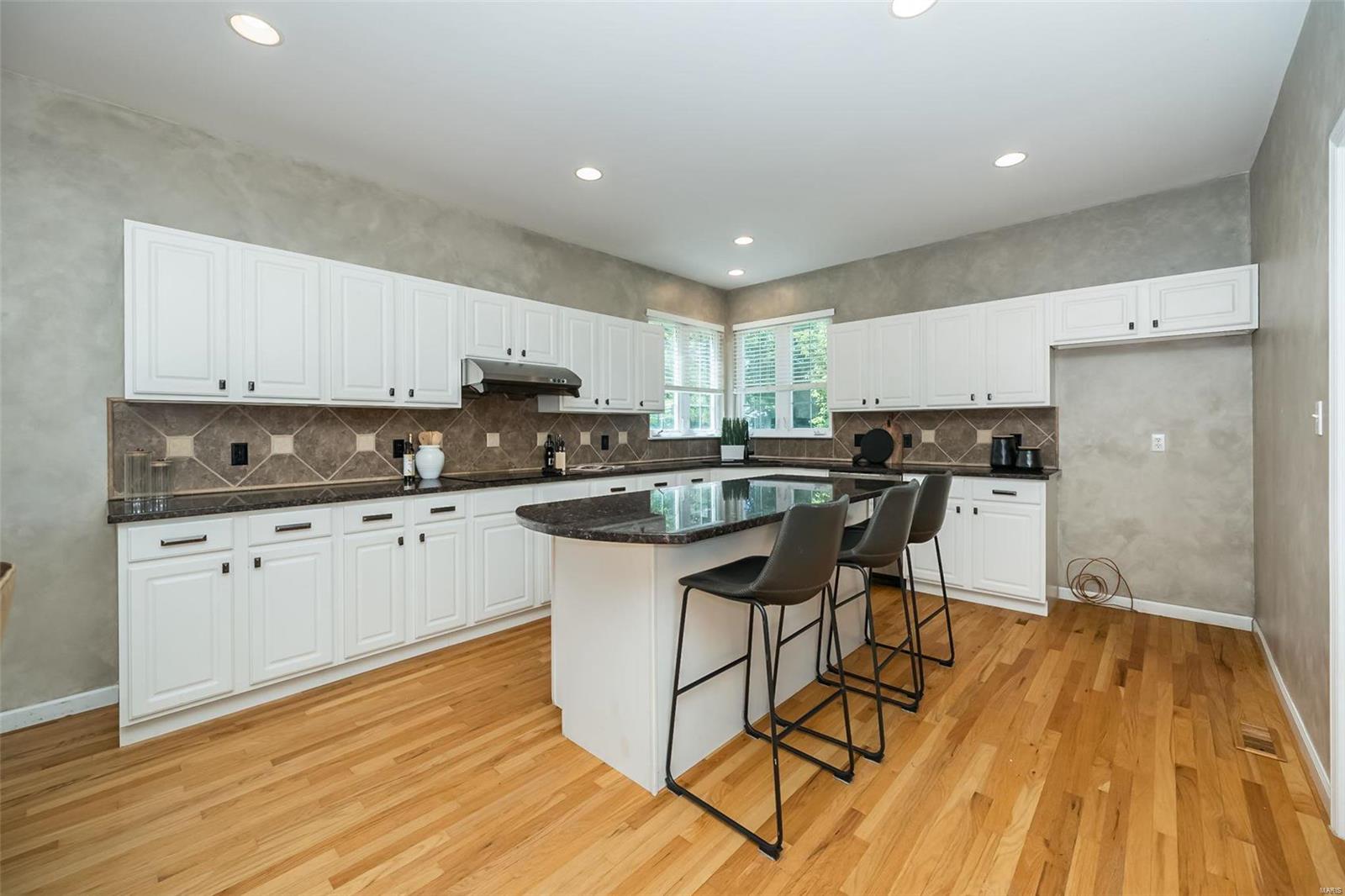 Twin Estates At Meadowbrook - Residential