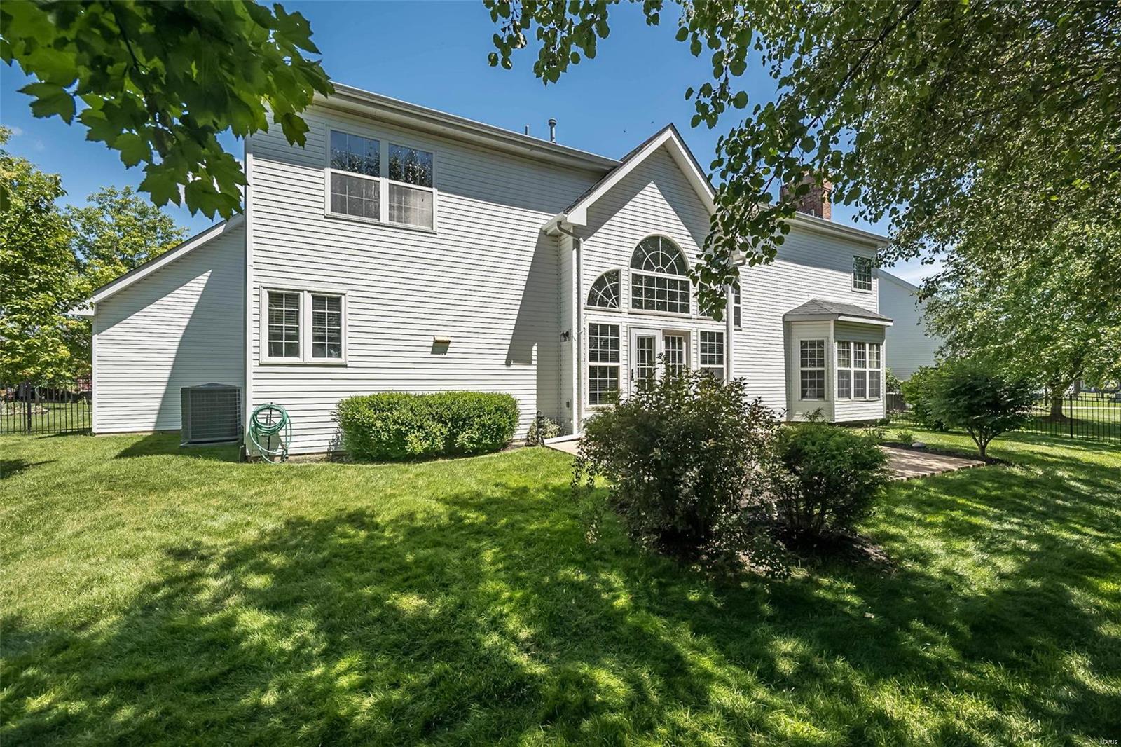 Twin Estates At Meadowbrook - Residential