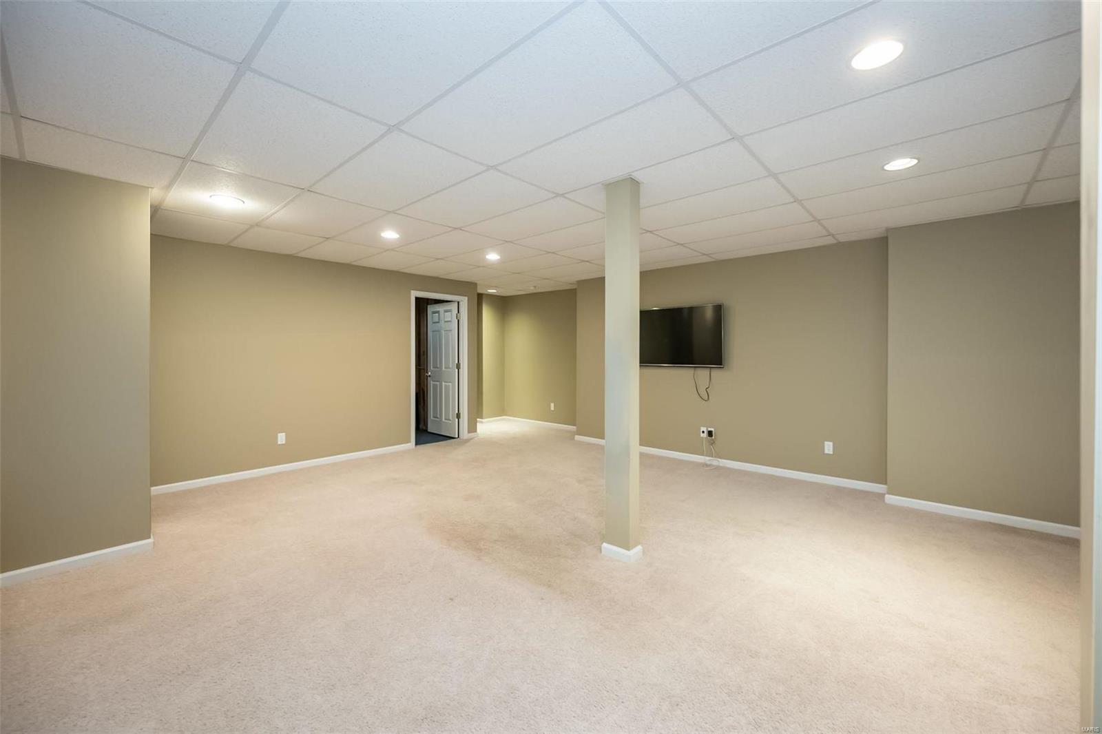 Twin Estates At Meadowbrook - Residential