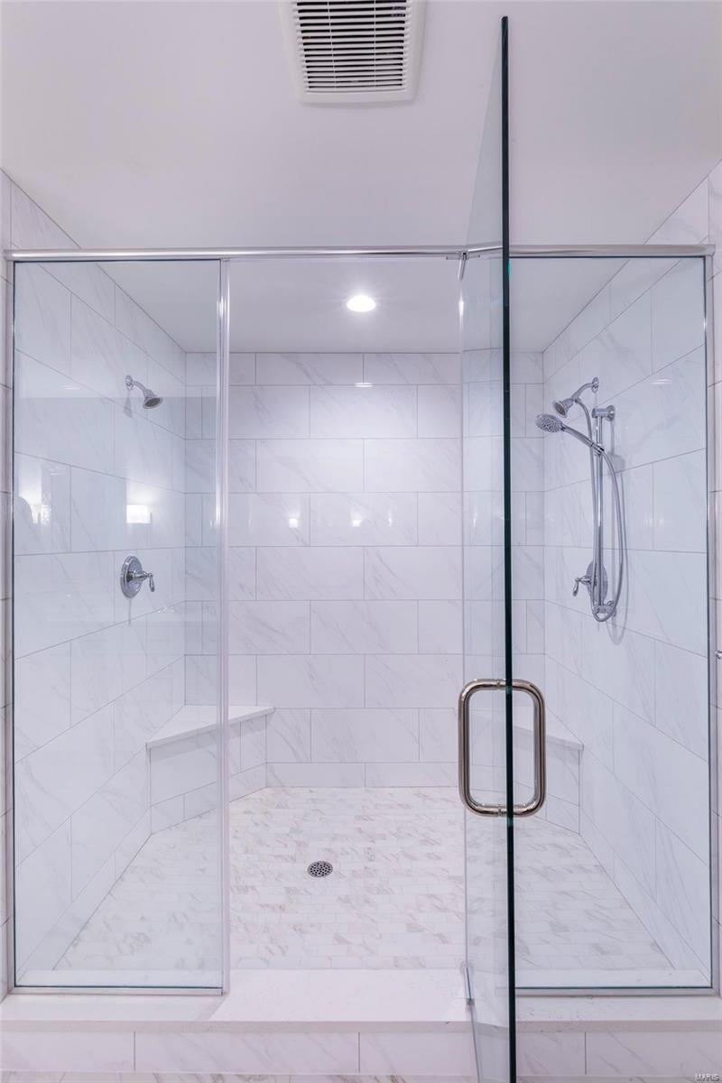 Hillside Place At Webster Groves - Residential