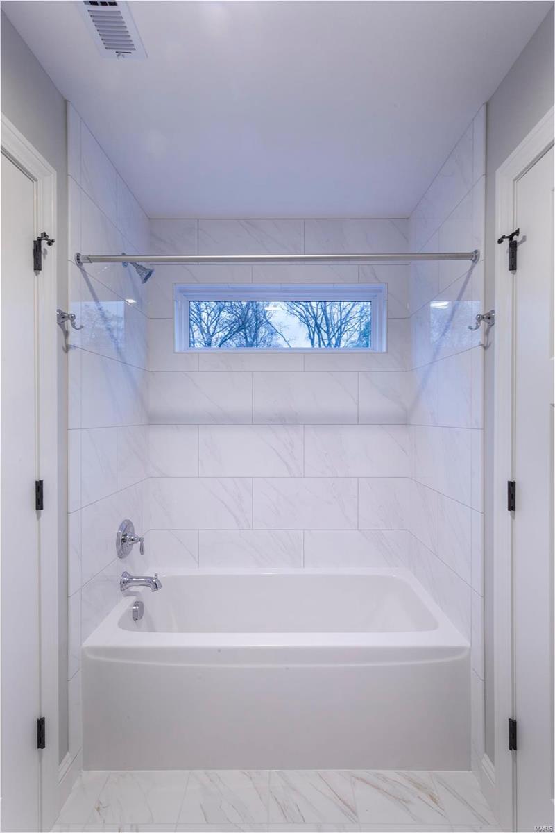 Hillside Place At Webster Groves - Residential