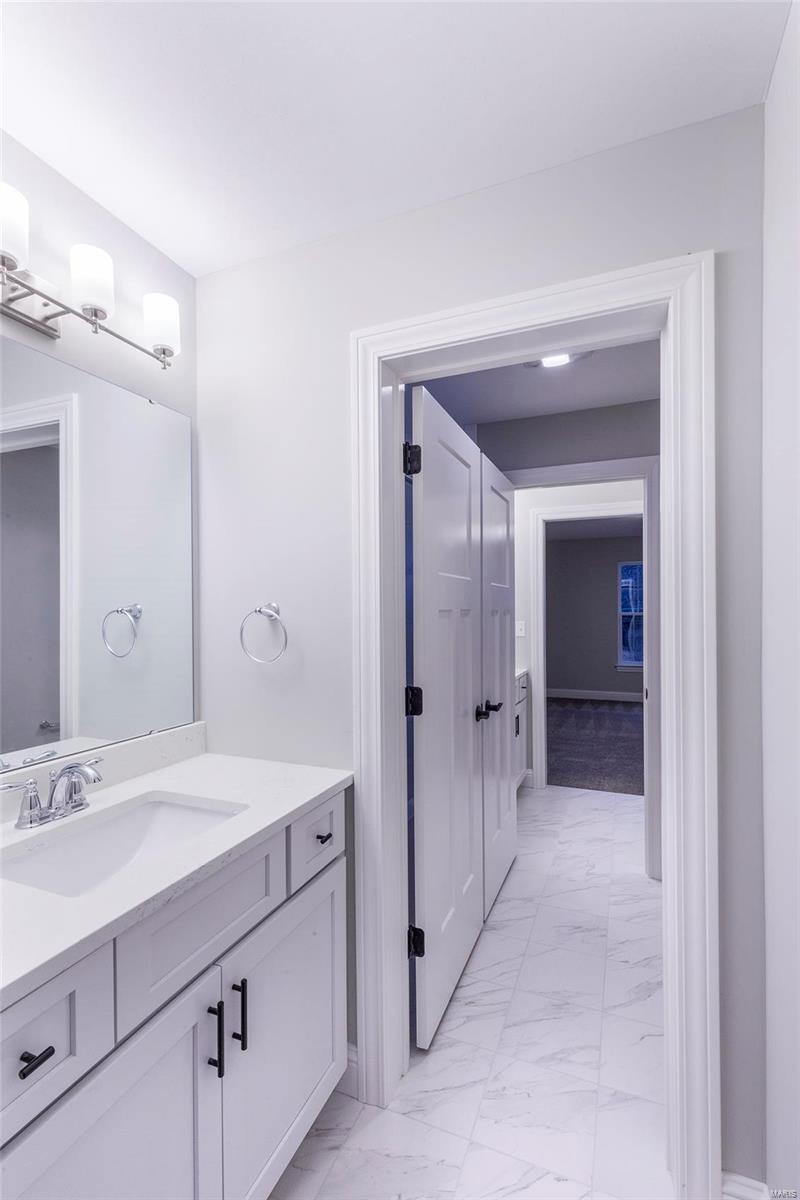 Hillside Place At Webster Groves - Residential