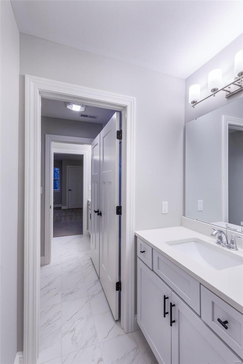 Hillside Place At Webster Groves - Residential