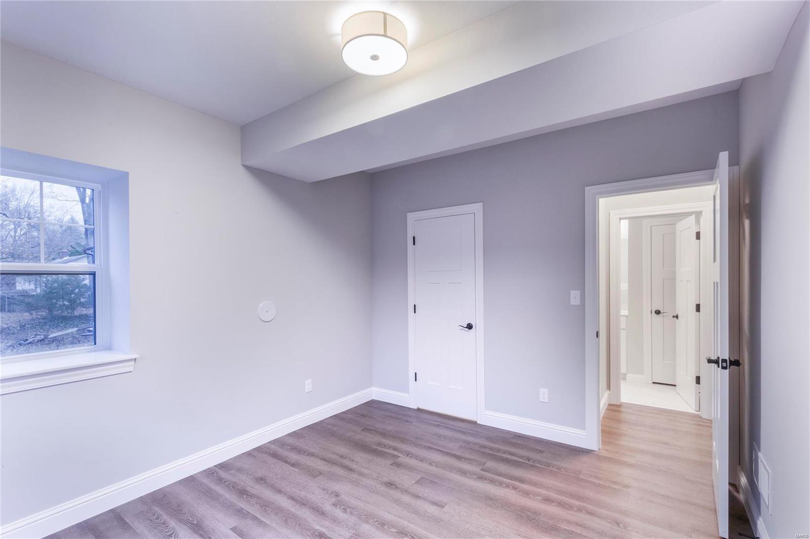 Hillside Place At Webster Groves - Residential