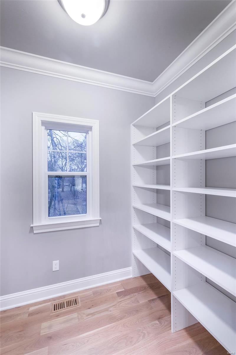 Hillside Place At Webster Groves - Residential