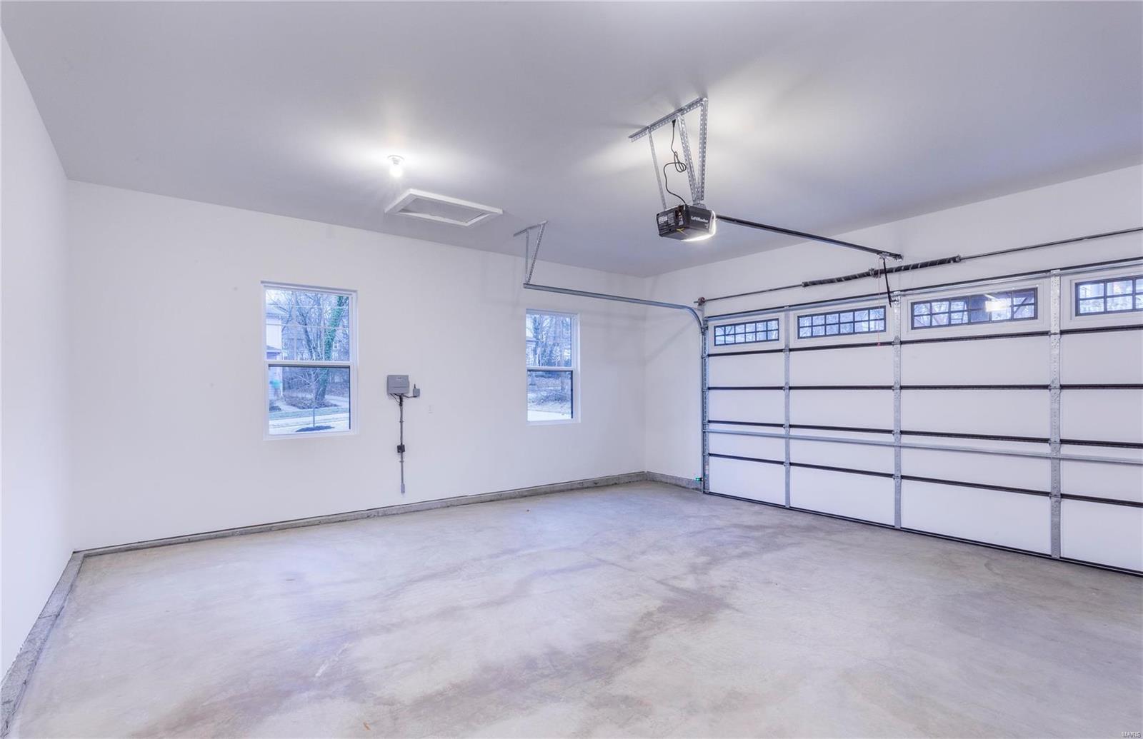 Hillside Place At Webster Groves - Residential