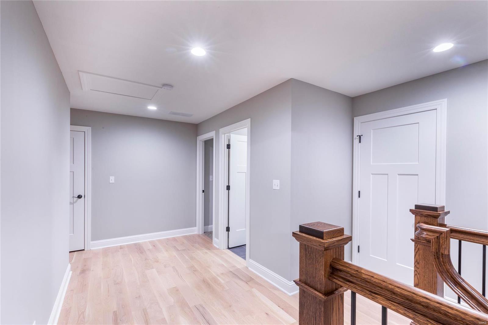 Hillside Place At Webster Groves - Residential