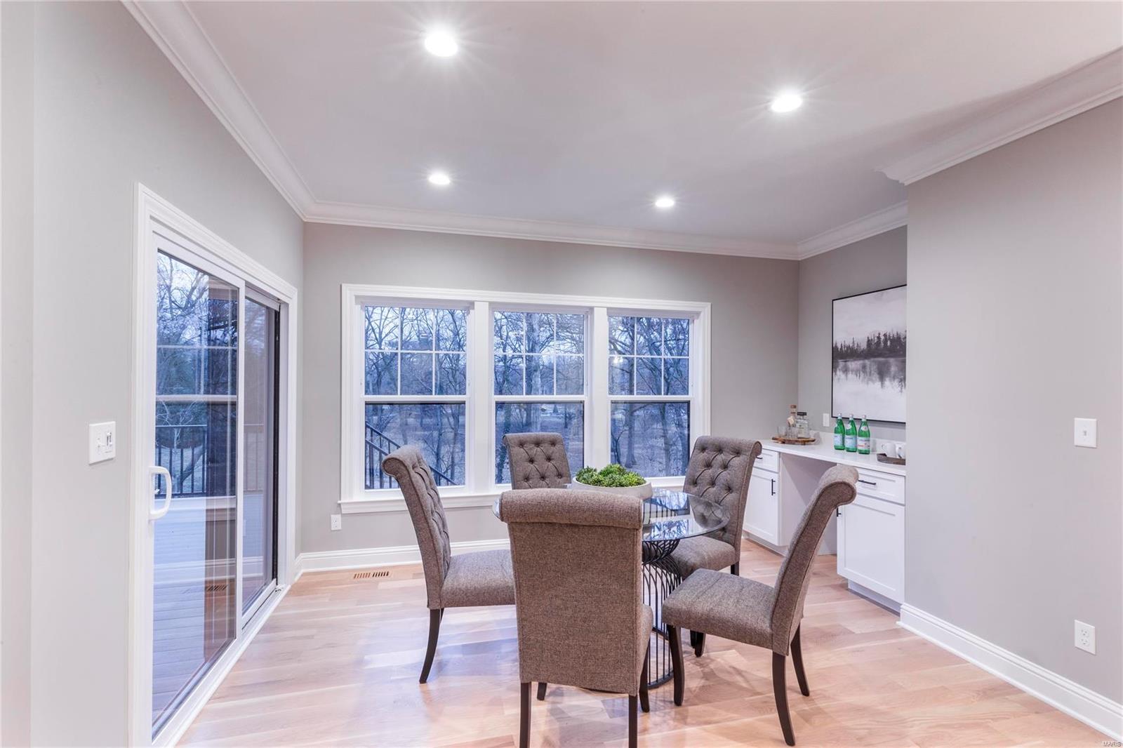 Hillside Place At Webster Groves - Residential