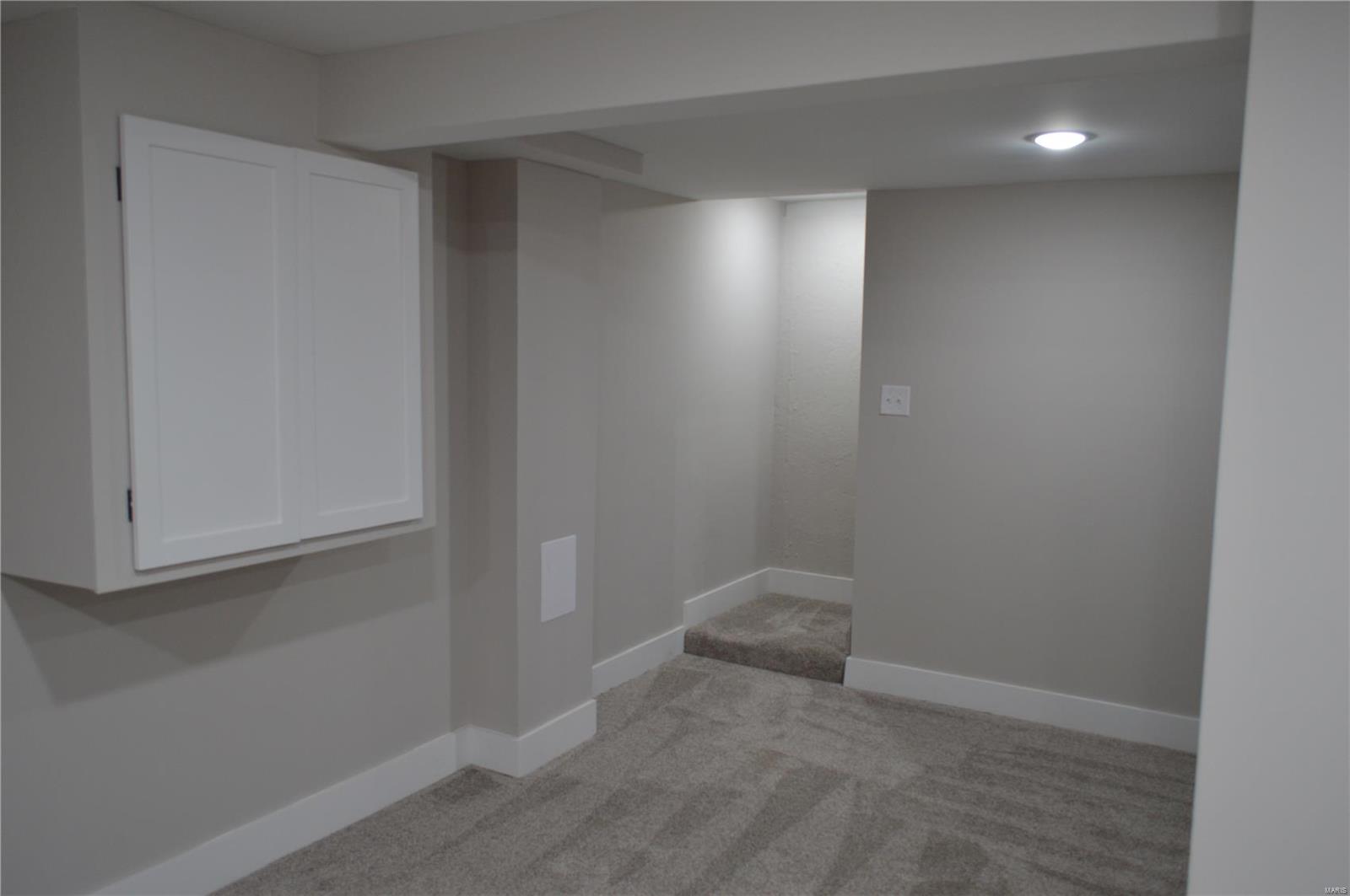 St Louis, Missouri 63137, United States, 4 Bedrooms Bedrooms, ,1 BathroomBathrooms,Residential,Pending,105664