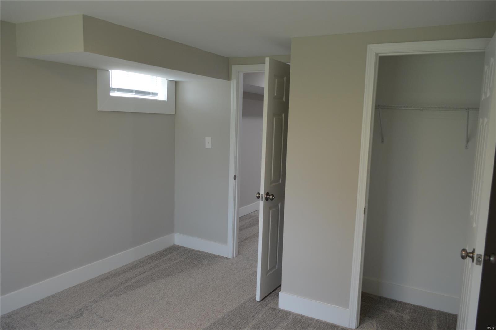 St Louis, Missouri 63137, United States, 4 Bedrooms Bedrooms, ,1 BathroomBathrooms,Residential,Pending,105664