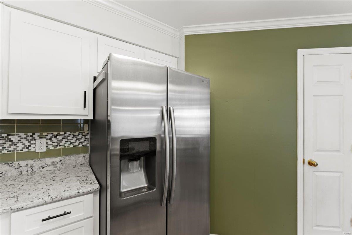 Ballwin, Missouri 63021, United States, 2 Bedrooms Bedrooms, ,2 BathroomsBathrooms,Residential,Pending,92584