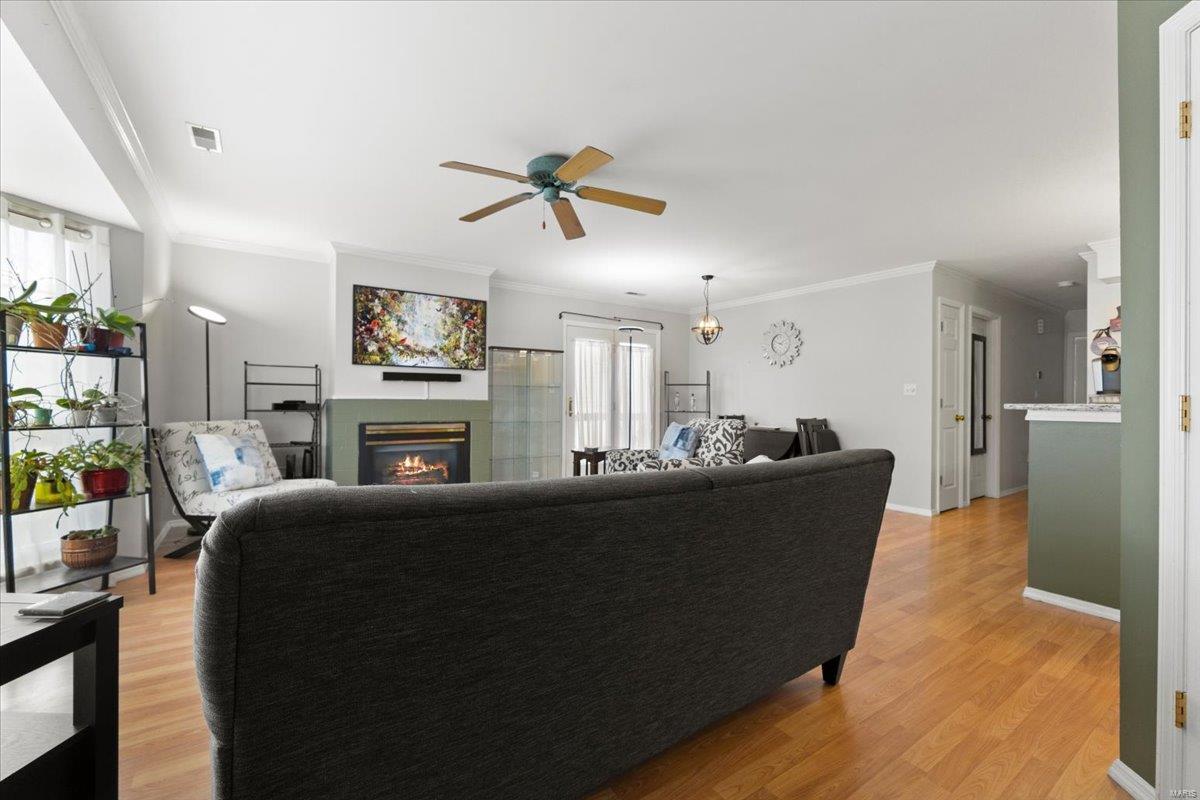 Ballwin, Missouri 63021, United States, 2 Bedrooms Bedrooms, ,2 BathroomsBathrooms,Residential,Pending,92584