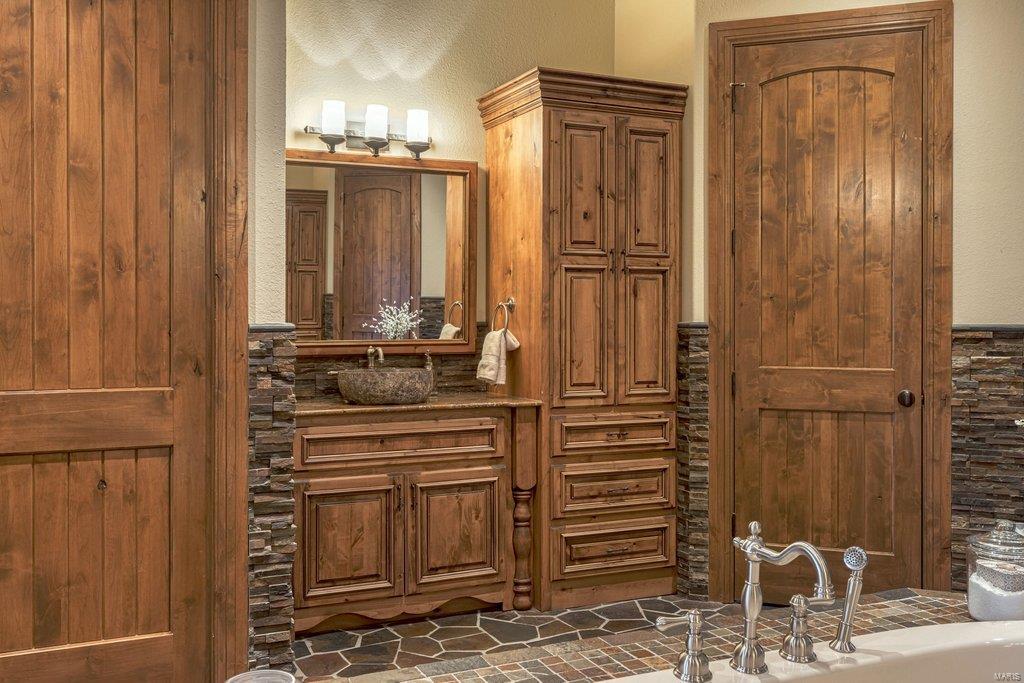 August Estates - Residential