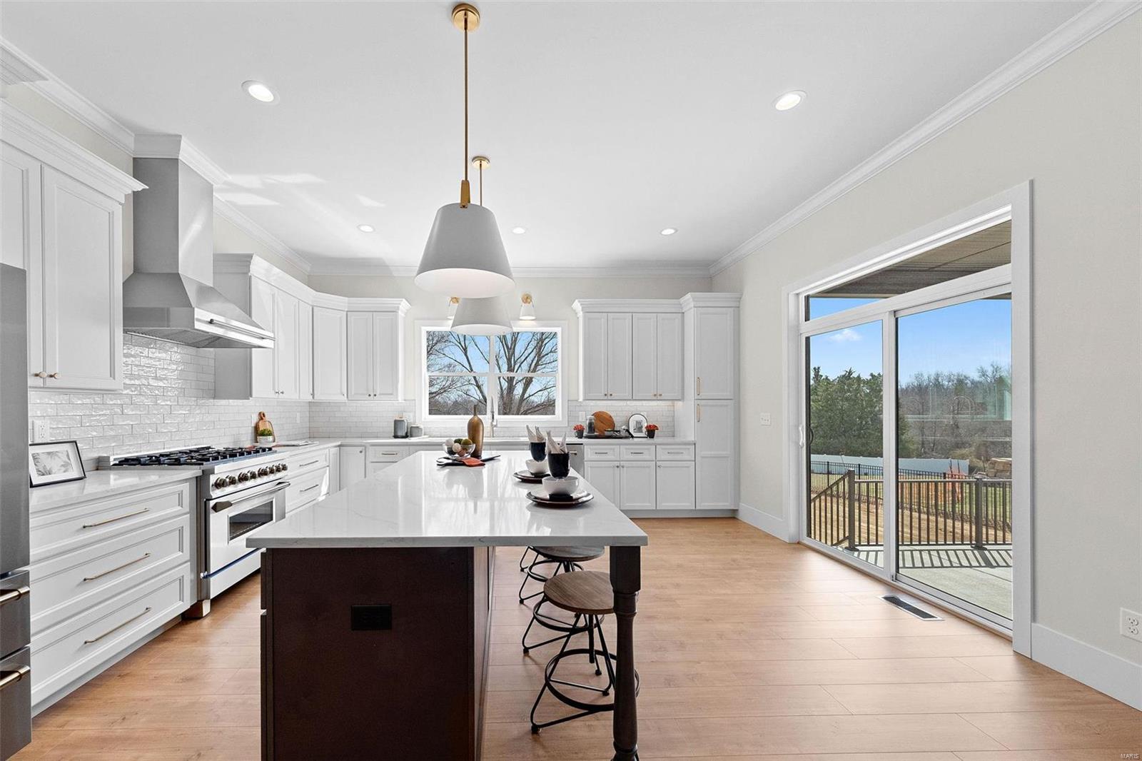 SHELTON ESTATES - Residential