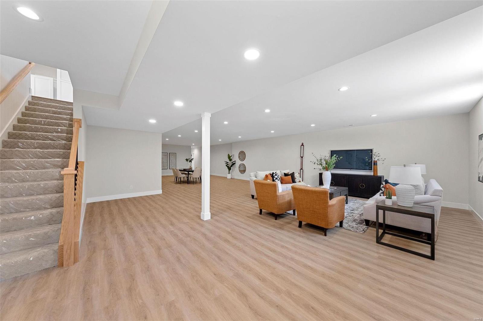 SHELTON ESTATES - Residential