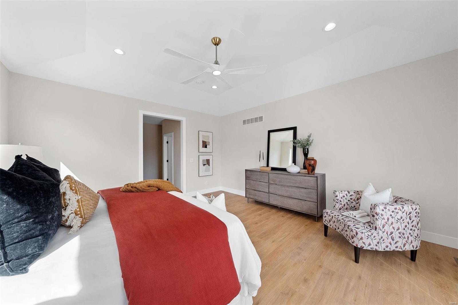 SHELTON ESTATES - Residential