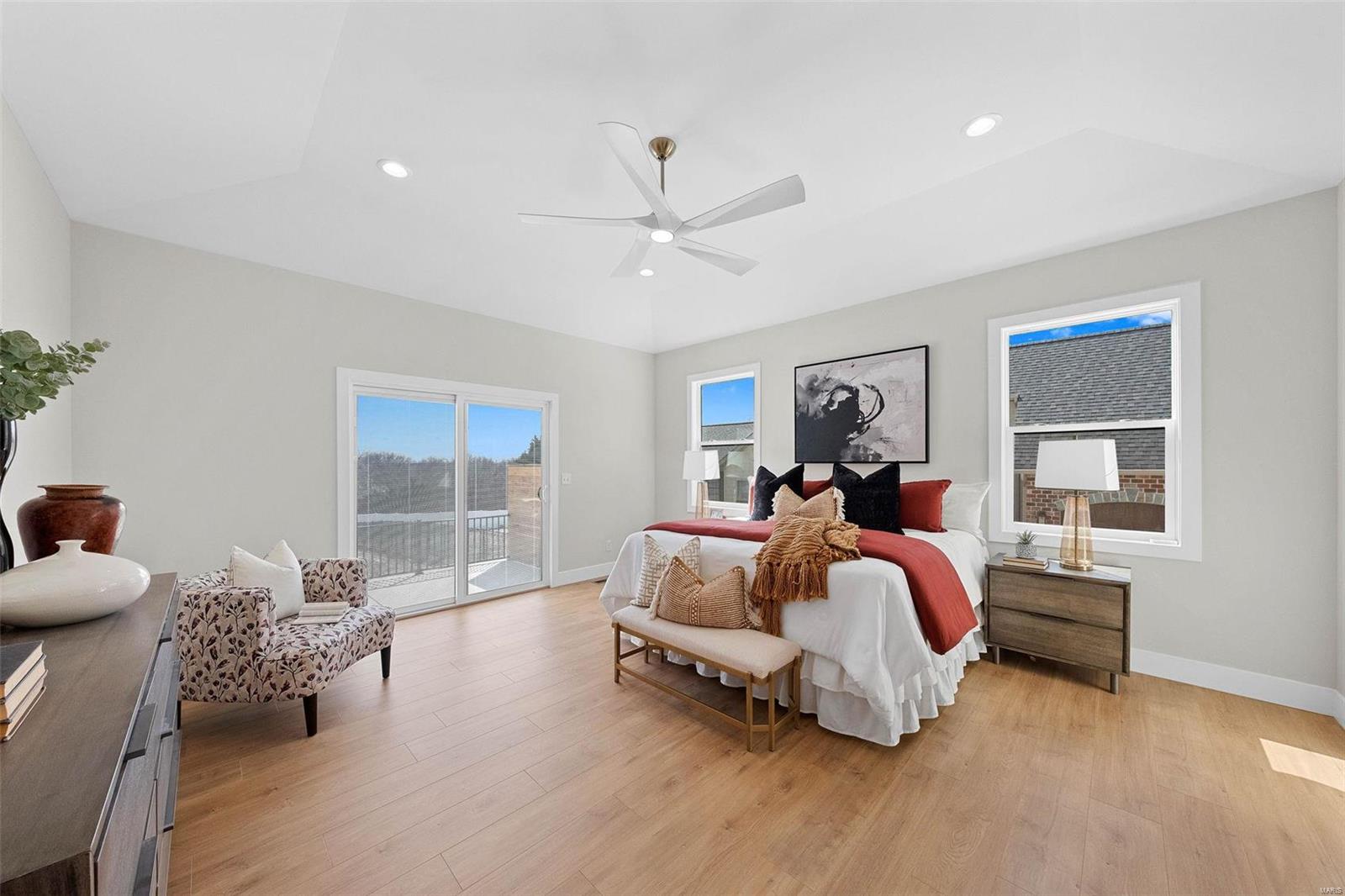 SHELTON ESTATES - Residential