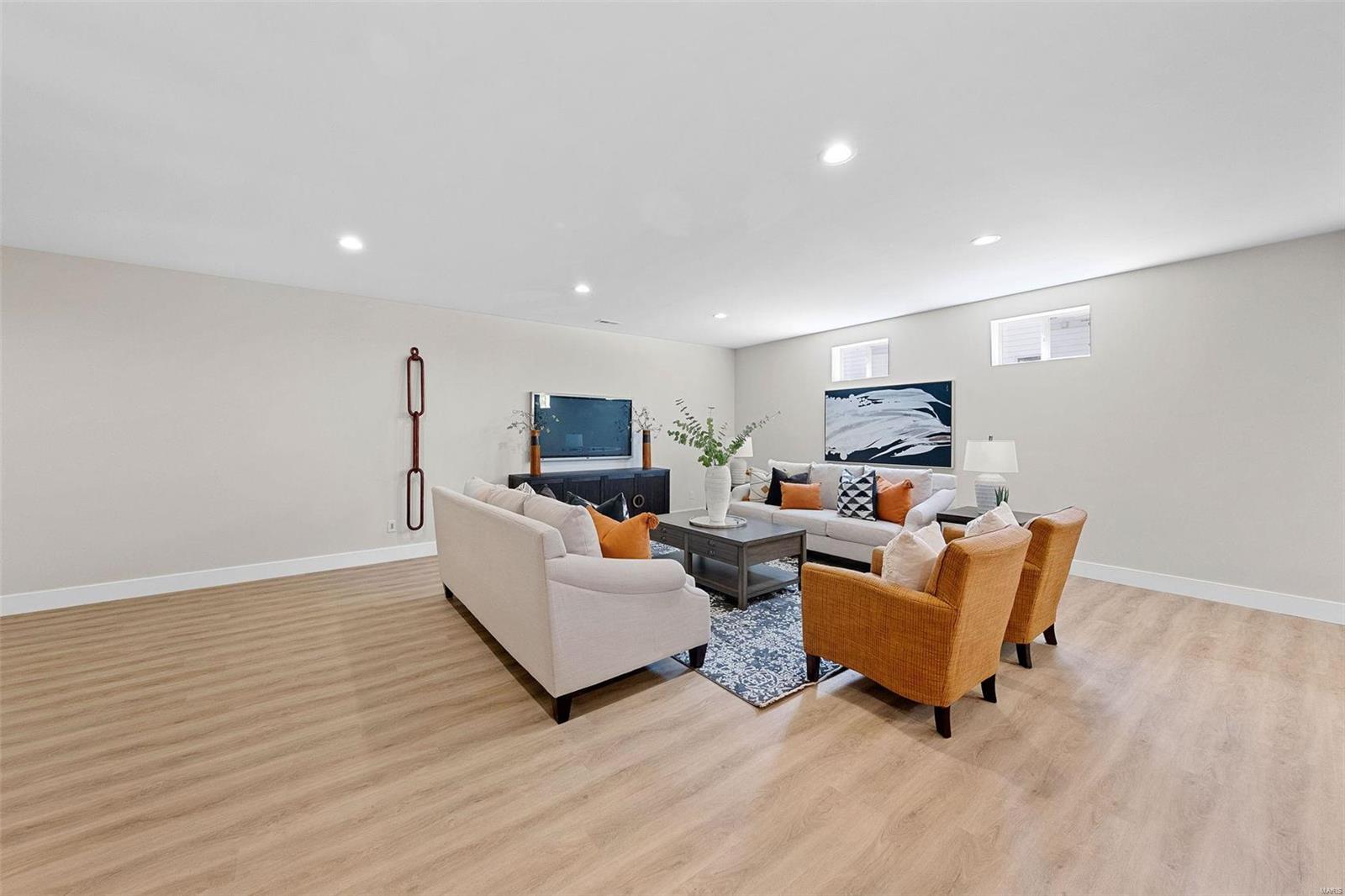 SHELTON ESTATES - Residential