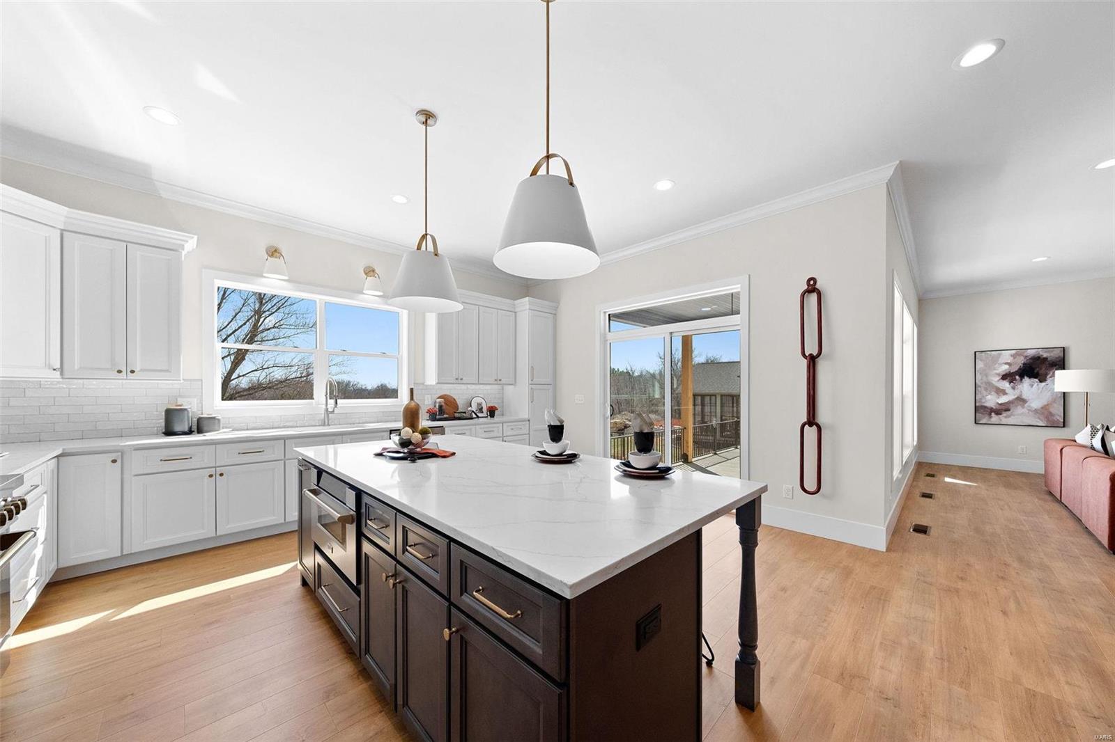 SHELTON ESTATES - Residential