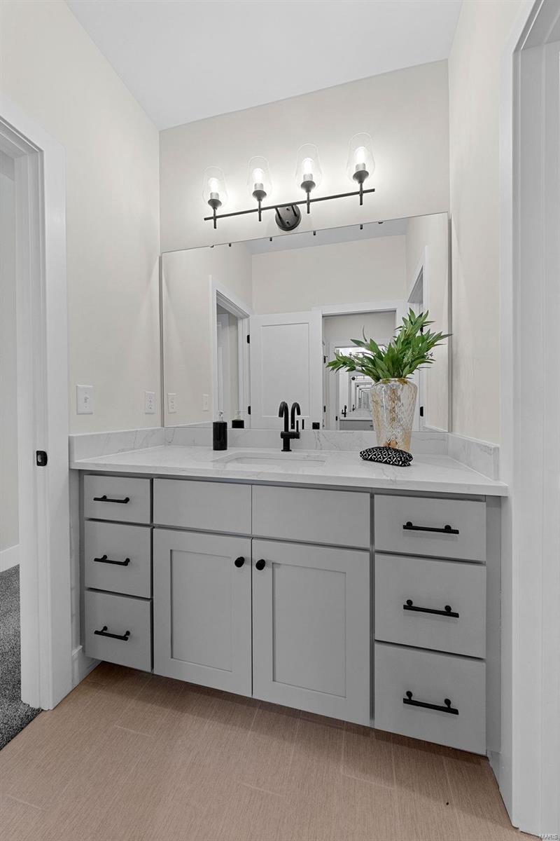 SHELTON ESTATES - Residential