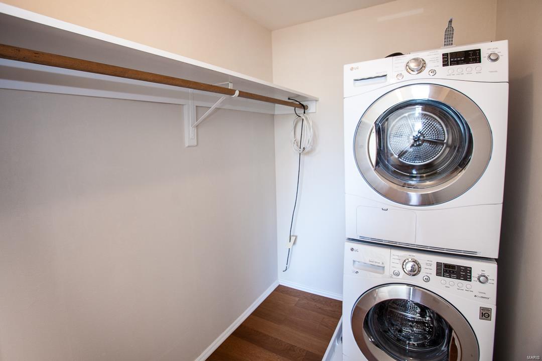 Park Tower Condo - Residential