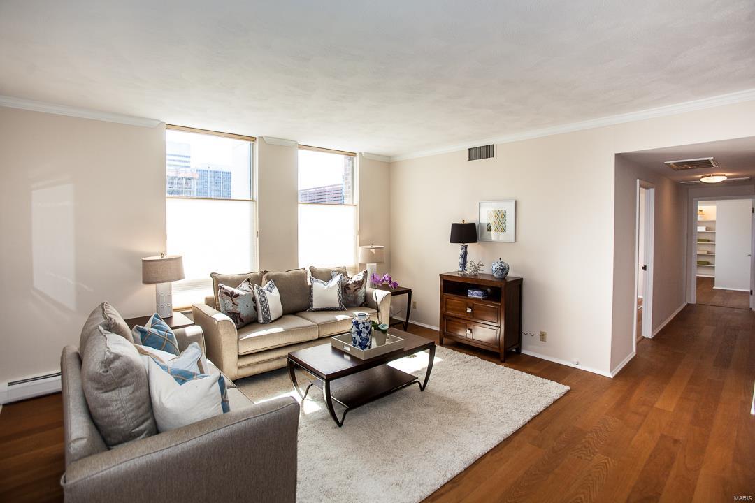 Park Tower Condo - Residential