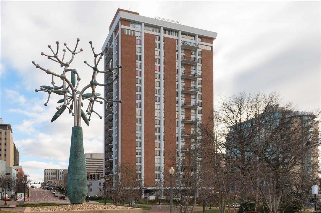 Park Tower Condo - Residential