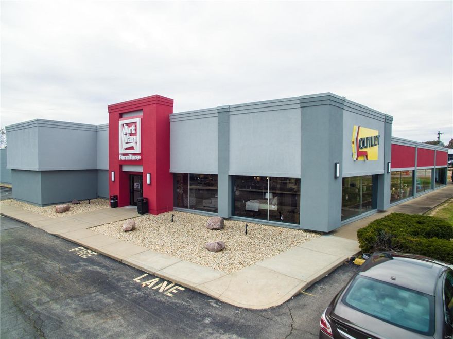 Now for sale AND NOW FULLY LEASED WITH ABSOLUTE NNN TENANT WITH PURCHASE OPTION ASK FOR DETAILS. Check out this  prime retail property at 5711 South Lindbergh Boulevard. This subject property was originally built as a Rothman Furniture based here in Saint Louis for over 90 years. The property sits in the middle of the thriving south county retail market, facing Lindbergh Boulevard (over 34,000 VPD), just minutes from the intersection of I-270 and I-55 (combined intersection traffic counts of over 225,000 VPD). Renovated in to 2017, 3.47 acres, 120 parking space, 2 docks. This is a solid investment for retail or development. Location: High Traffic