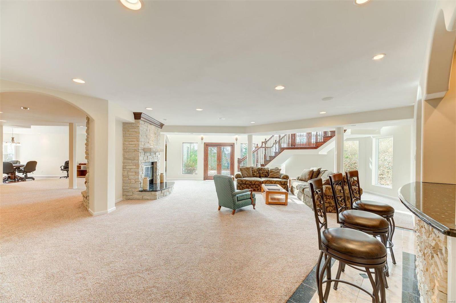 Deer Run Estates Lt 9 & Courtois Tr - Residential